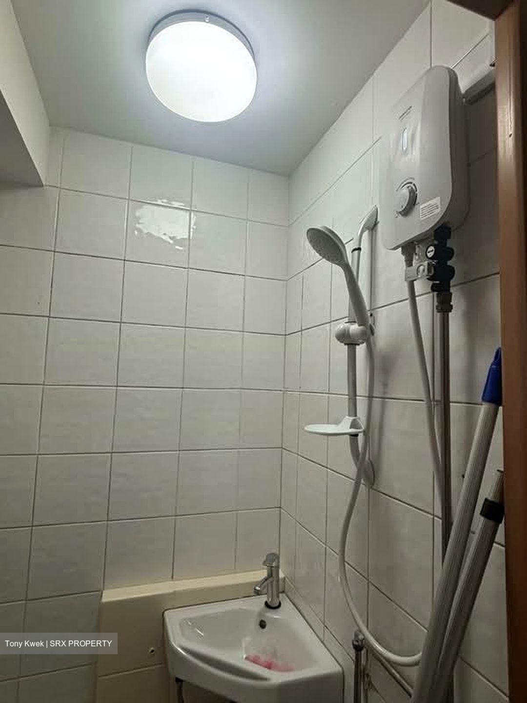 Woodsvale (D25), Condominium #570203171